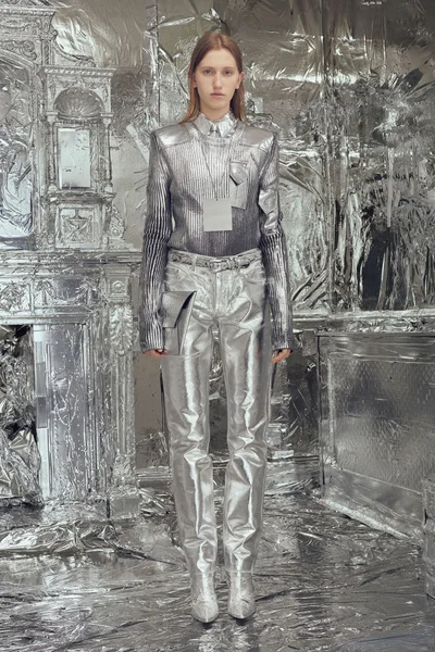 Look 11